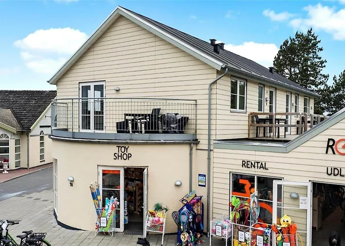 0401-romo-norre-frankel-1-d Apartment